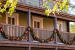 L’hôtel Cheyenne dans une ambiance de Noël chaleureuse.