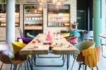 L’hôtel Moxy Val d’Europe vous fais séjourner dans une ambiance cosy et familiale, le tout proche de Disneyland Paris.