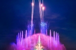 Disney Cascade of Lights sera joué en même temps que le spectacle nocturne du Parc Disneyland.
