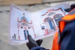 Le chantier de l’attraction des Chaises Volantes sur le thème du film Là-Haut.