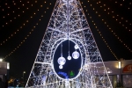 À Noël, le Futuroscope revêt ses plus beaux habits de lumière.