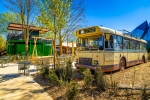 Le Food Court du Futuroscope propose un endroit calme et reposant pour manger.