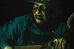 Un mineur de la maison hantée Uranium à Walibi Rhône-Alpes.