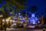 Pendant les nocturnes, embarquez dans vos attractions préférées de nuit !