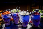 Le Buffet de l’horreur propose des mets terrifiants.