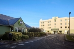 L’hôtel B&B Roissy Saint-Witz 3 étoiles est situé à seulement 7 minutes de route du Parc Astérix.